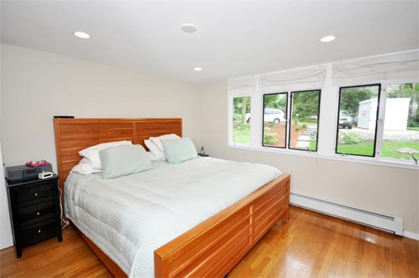 24 Swan Lane Lexington, MA 02421 - Photo 8 of 15 Gallery Image 8