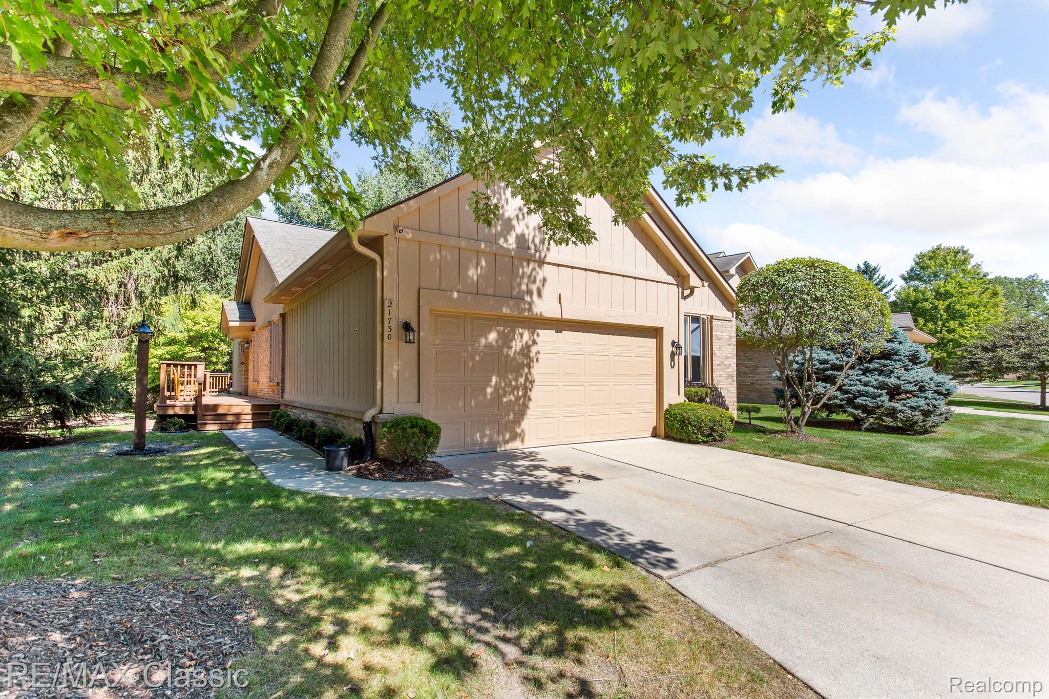 21730 River Ridge Trail Farmington, MI 48335 - Photo 37 of 38 Gallery Image 37