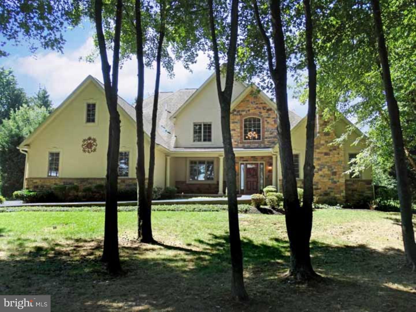 995 Creamery Road Upper Makefield, PA 18940 - Photo 3 of 24