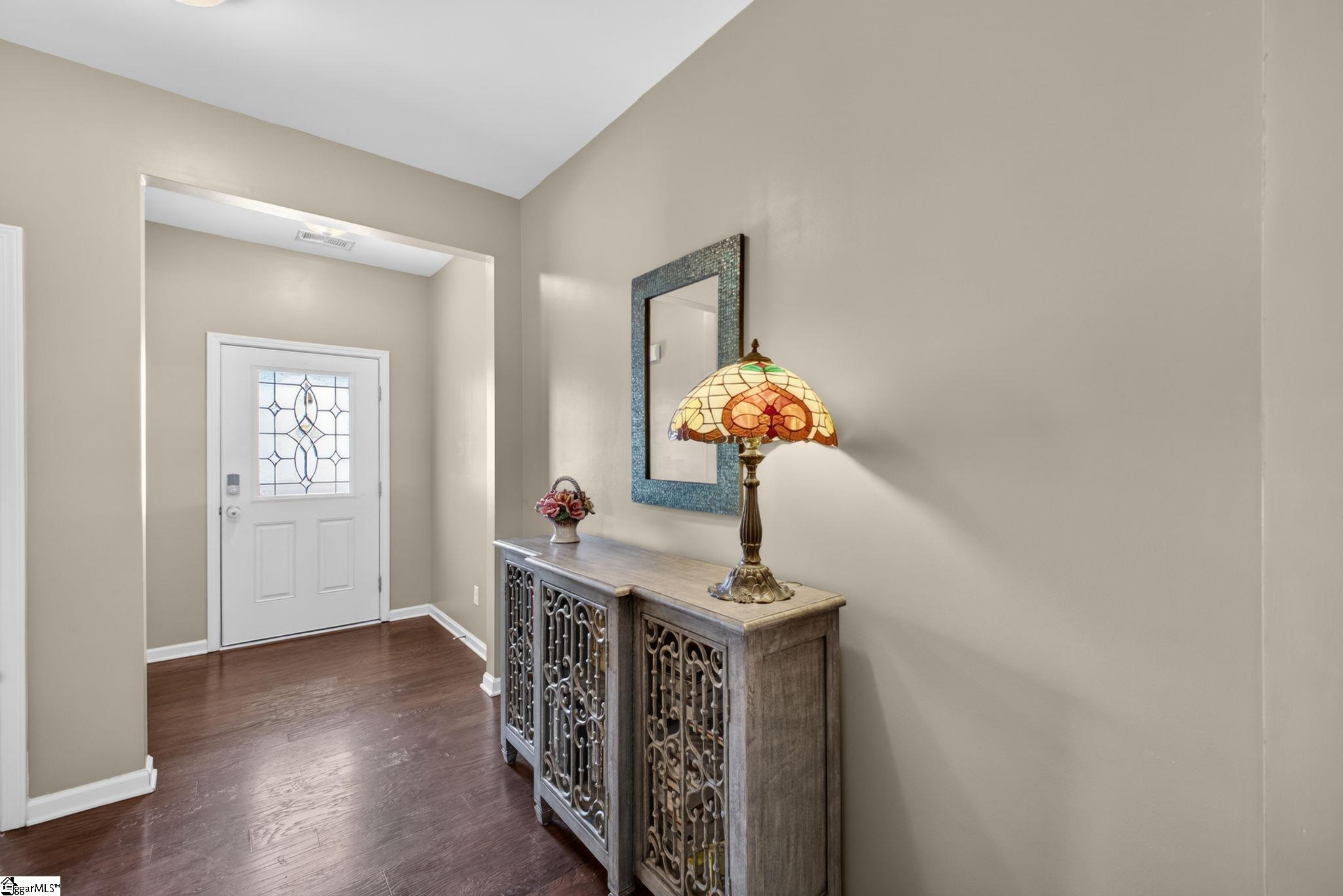 216 Lake Grove Road Simpsonville, SC 29681 - Photo 4 of 36 Gallery Image 4