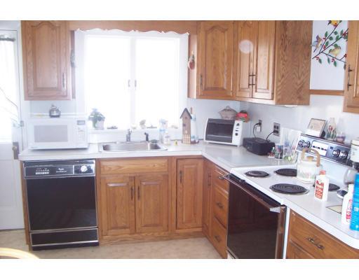 54 Sartell Road Waltham, MA 02451 - Photo 4 of 7 Gallery Image 4