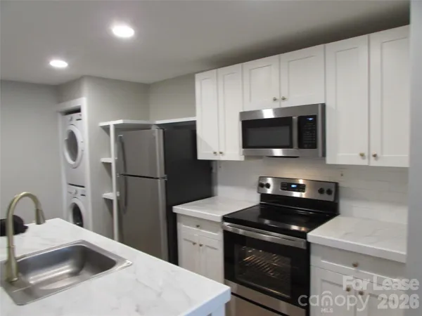 $1,150 | 534 North Church Street, Mooresville, NC 28115