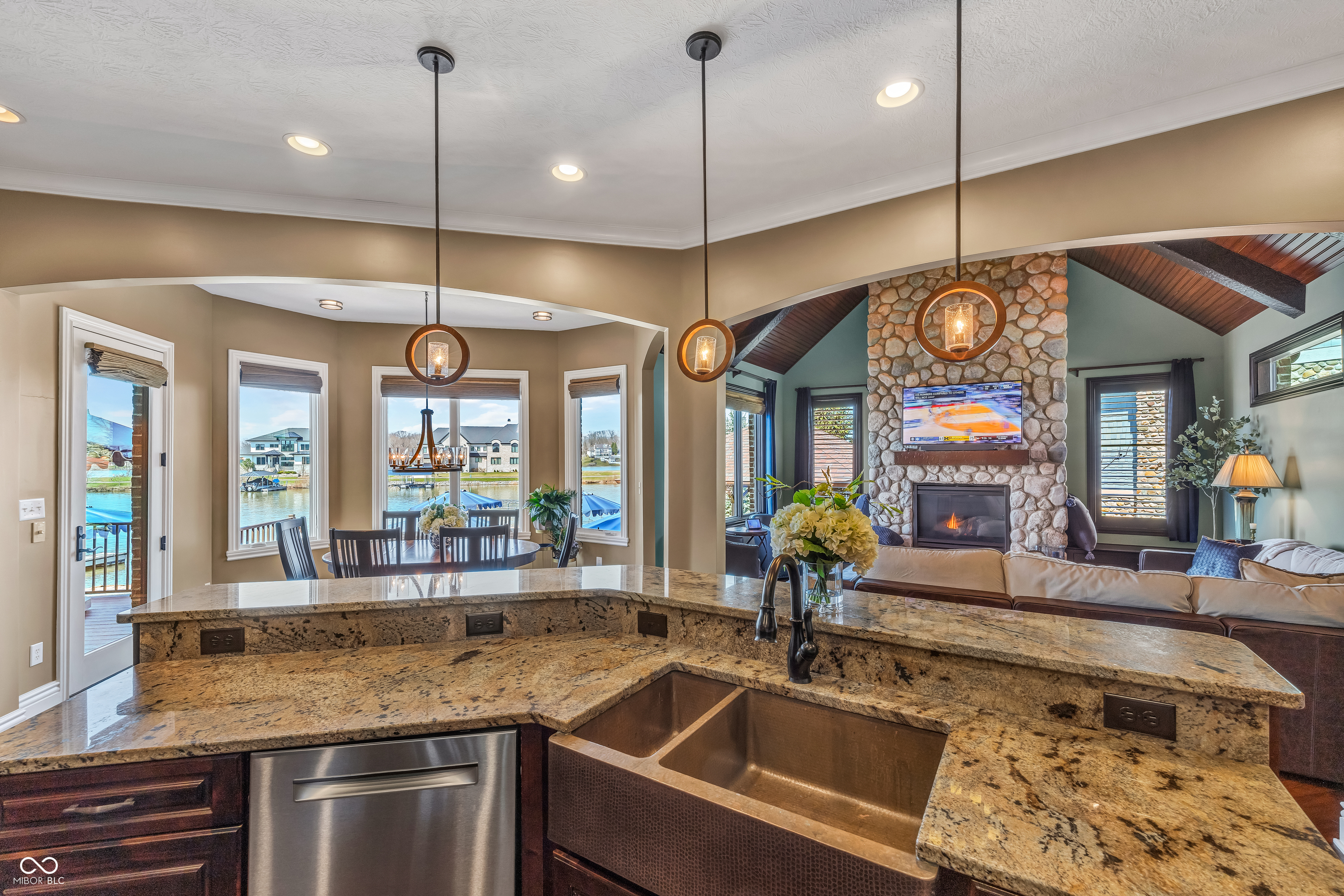 13400 Cambridge Cove Way Fishers, IN 46055 - Photo 17 of 73