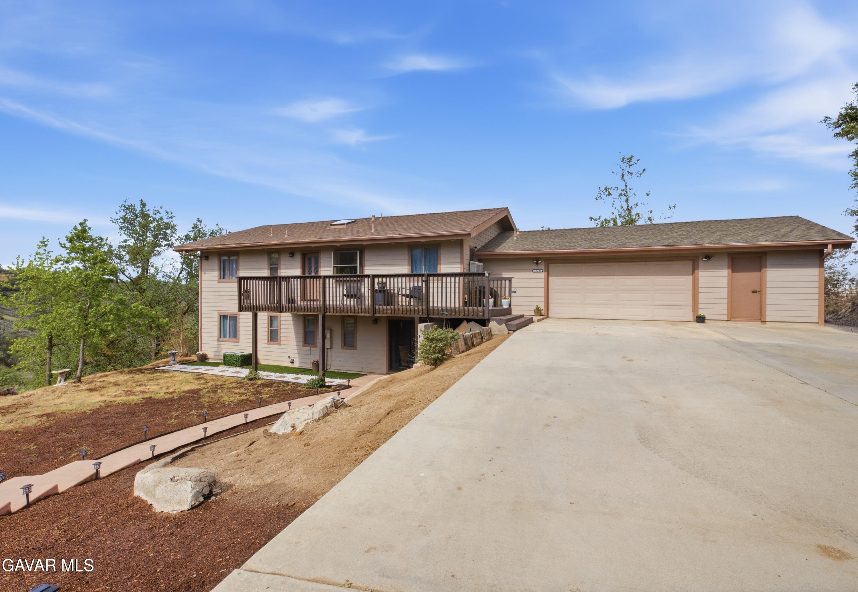 26201 Cumberland Road Tehachapi, CA 93561 - Photo 1 of 36 1