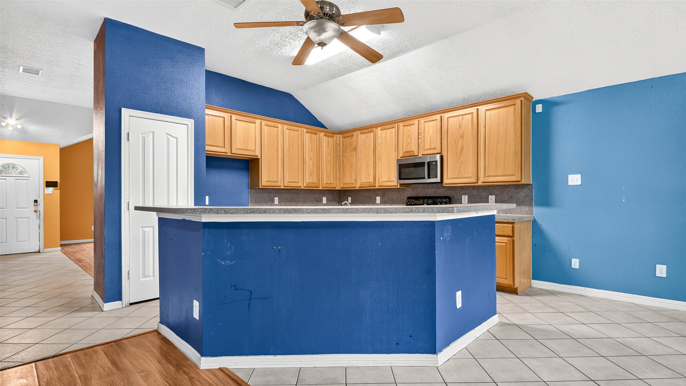 24019 Surreygate Drive Spring, TX 77373 - Photo 11 of 37