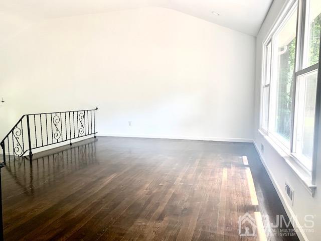 20 Sherwood Road Edison, NJ 08820 - Photo 5 of 26 a view of hallway with wooden floor