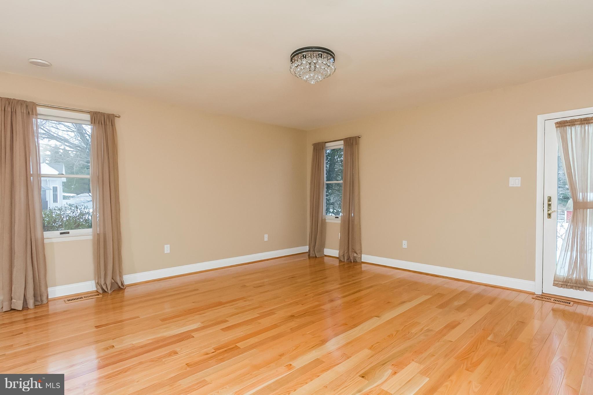 8045 Murphy Road Fulton, MD 20759 - Photo 13 of 30 Large Owner's Bedroom with Off Suite Patio
