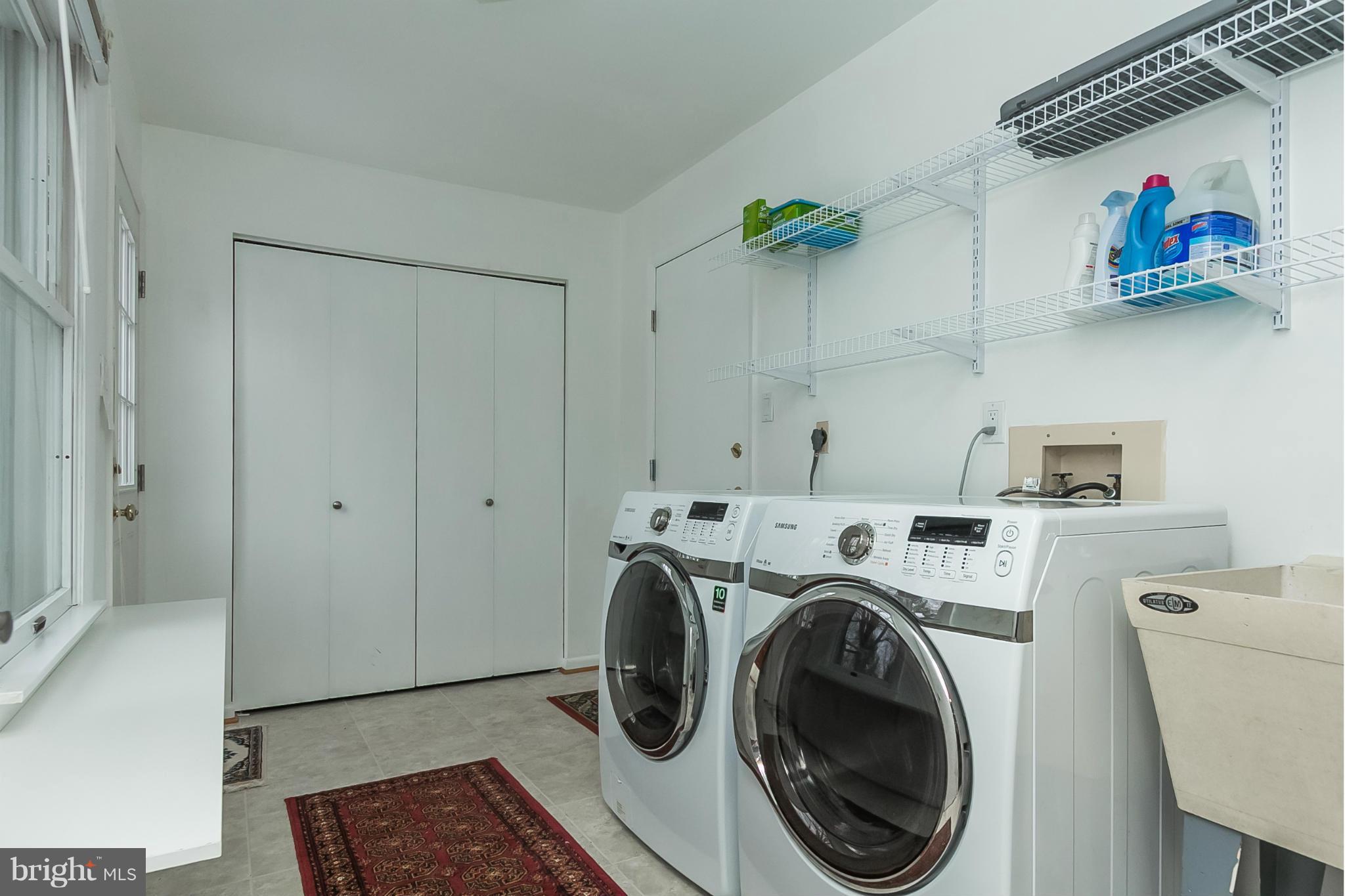 8045 Murphy Road Fulton, MD 20759 - Photo 21 of 30 Large Mud Room