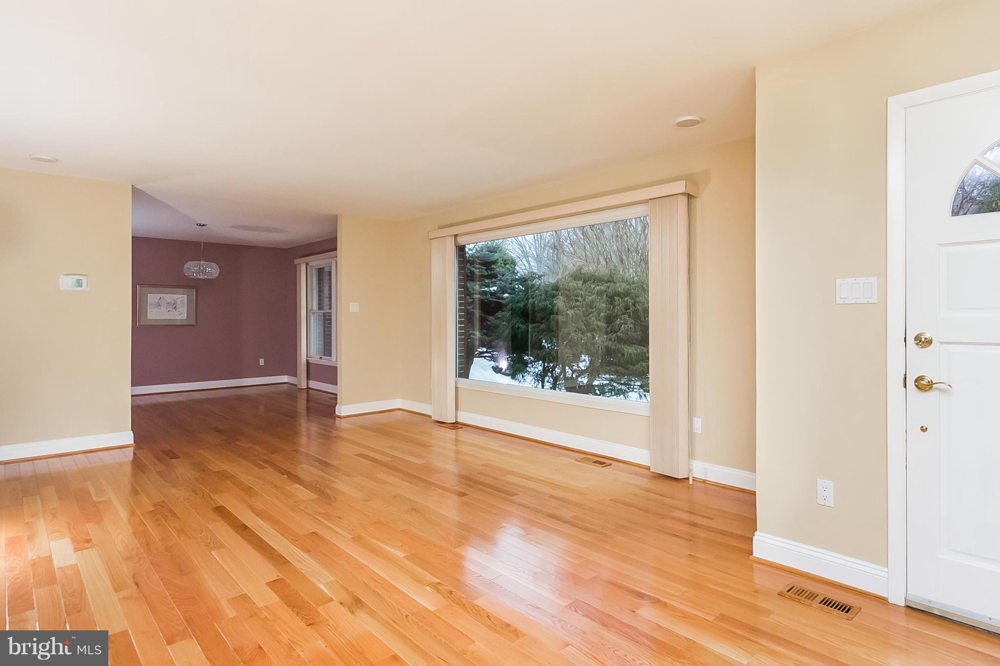 8045 Murphy Road Fulton, MD 20759 - Photo 4 of 30 Gleaming Hardwoods