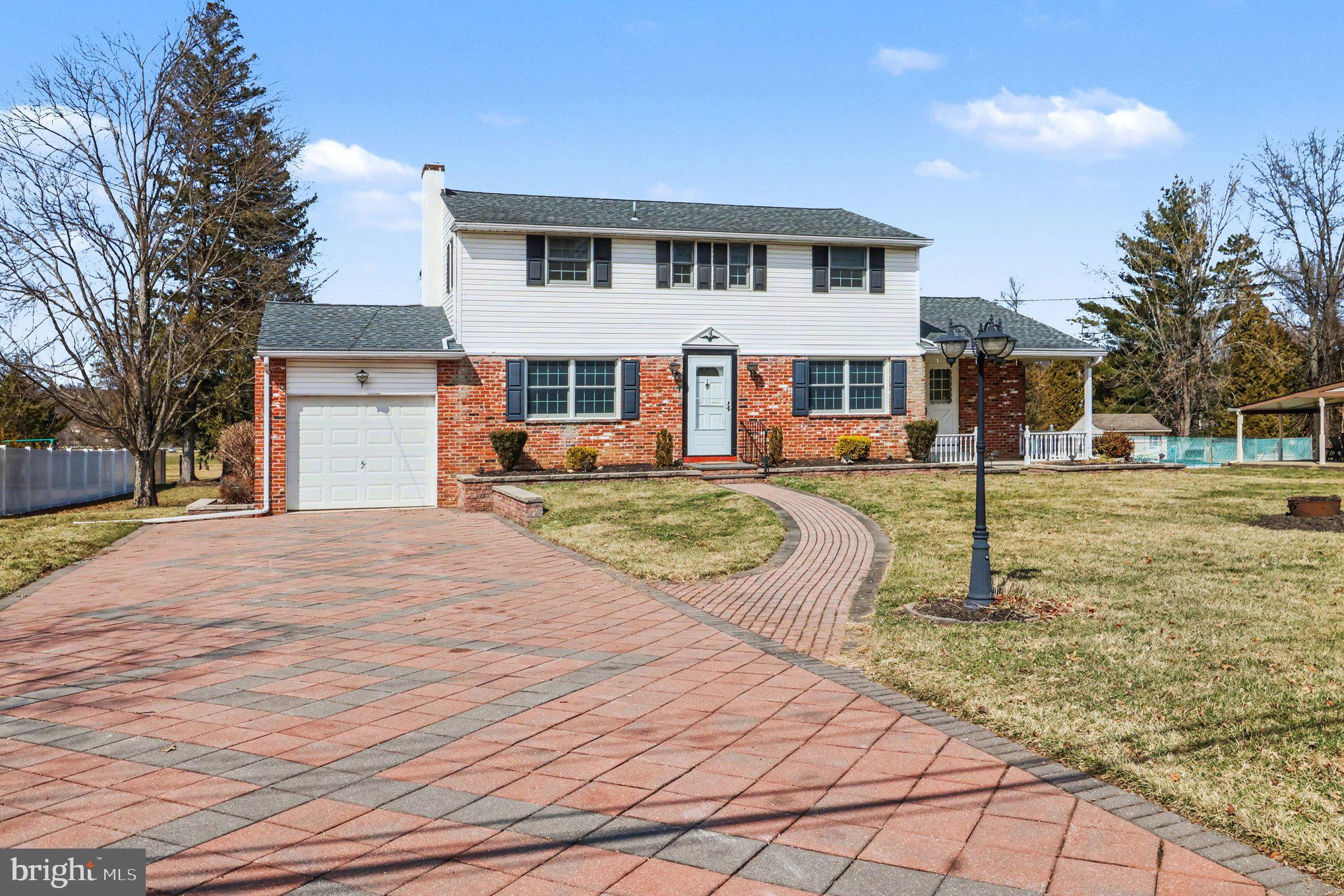 308 Willowbrook Road Horsham, PA 19044 - Photo 2 of 54 Gallery Image 2