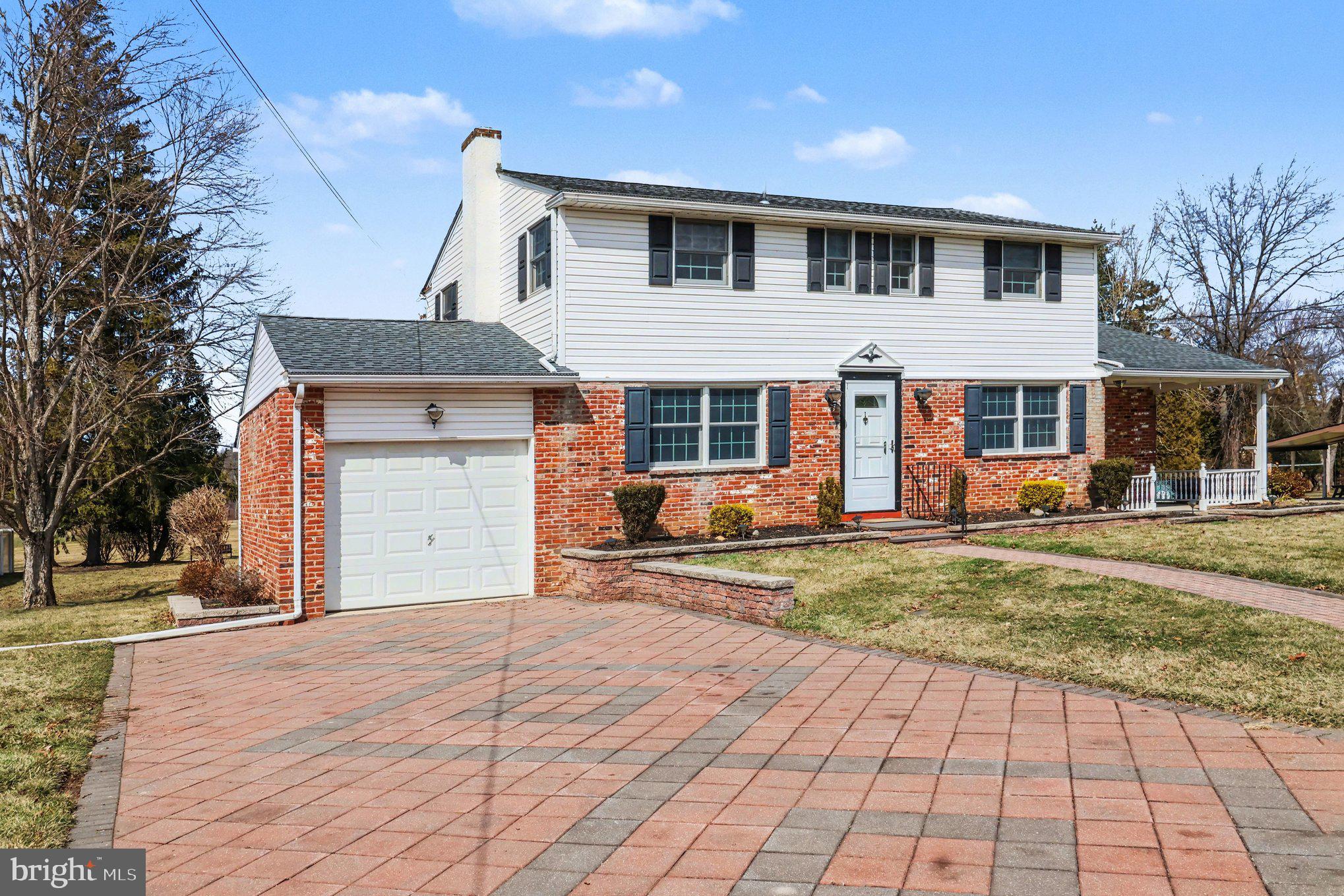 308 Willowbrook Road Horsham, PA 19044 - Photo 3 of 54 Gallery Image 3