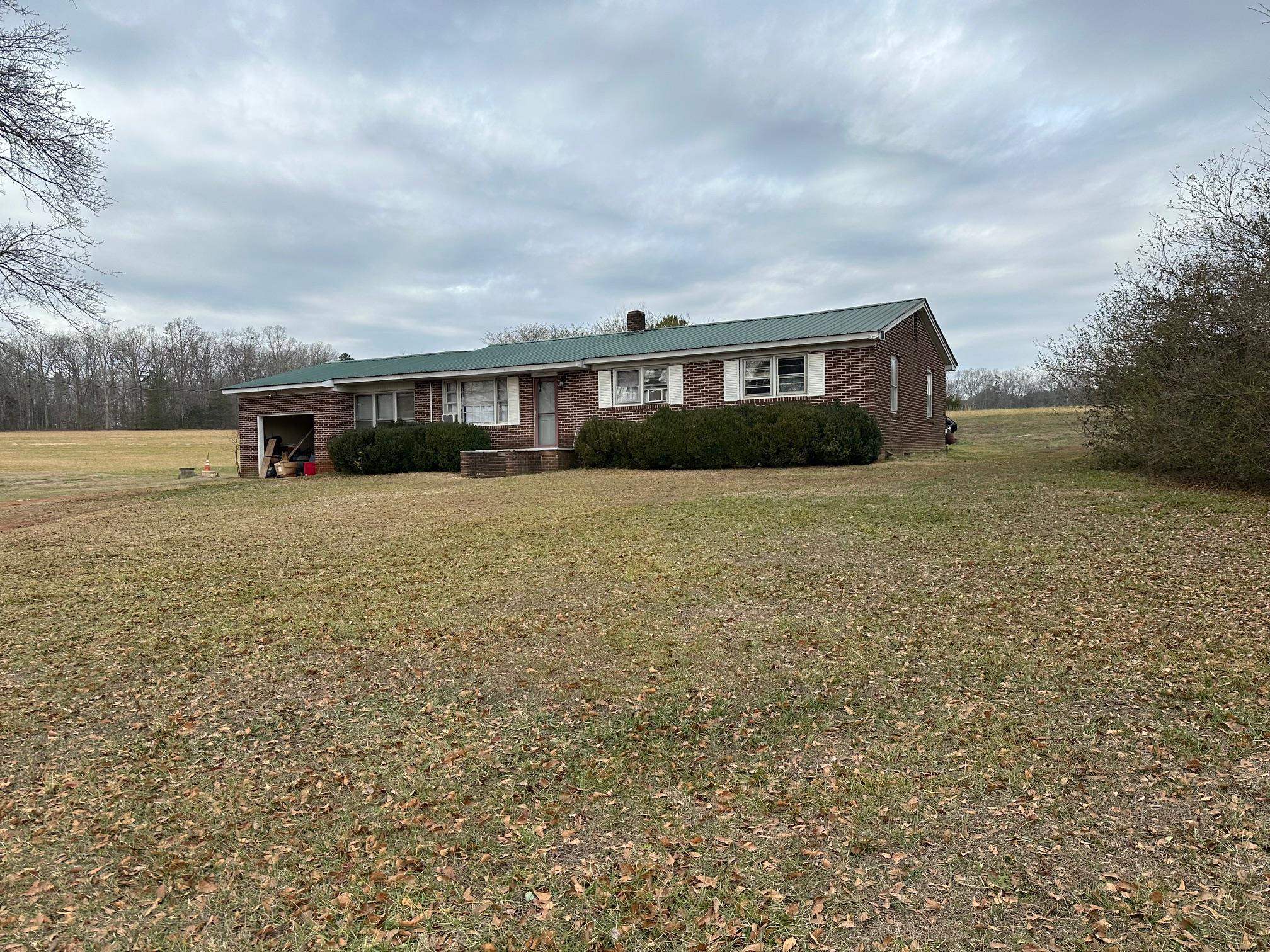 174 Peach Shed Road Chesnee, SC 29323 - Photo 3 of 20