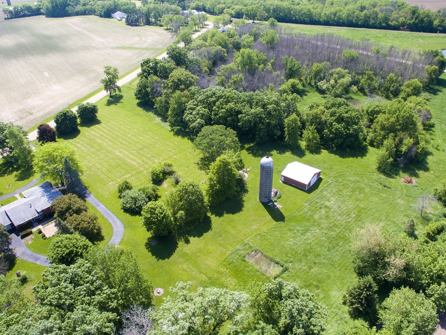 1671 Sterling Road Amboy, IL 61310 - Photo 13 of 42