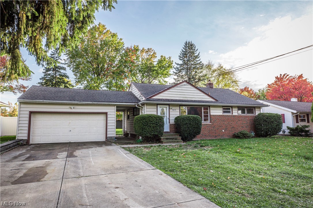 19655 Drake Road Strongsville, OH 44149 - Photo 3 of 32 Gallery Image 3
