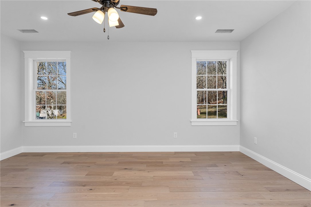 53 Bradford Road Westerly, RI 02891 - Photo 26 of 39