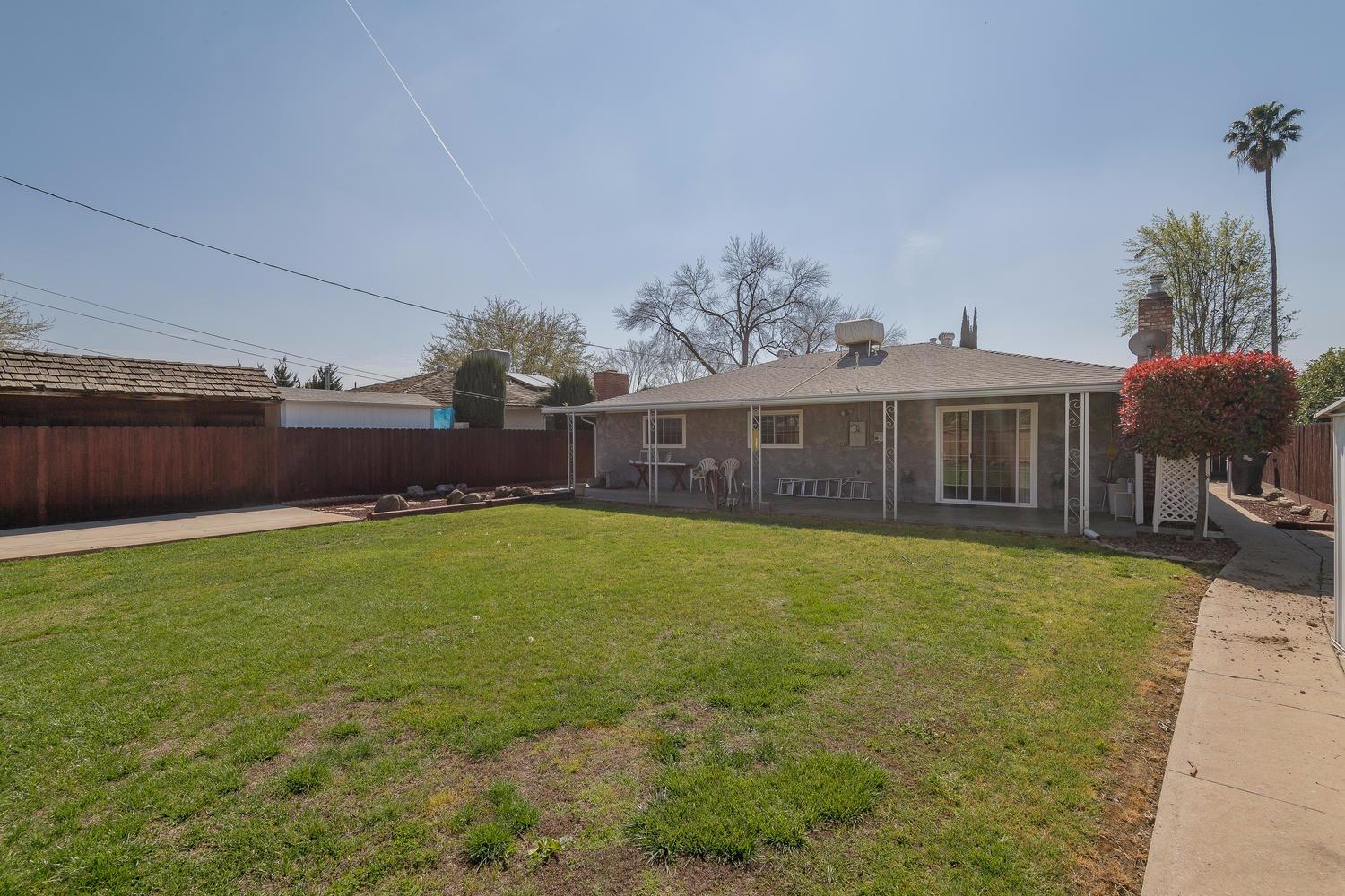 133 Maple Street Madera, CA 93637 - Photo 16 of 18 Gallery Image 16