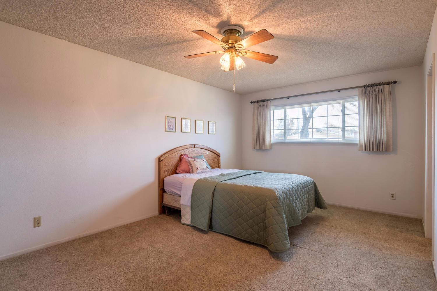 133 Maple Street Madera, CA 93637 - Photo 10 of 18 Gallery Image 10