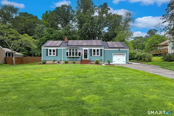 $499,000 | 78 Blackhouse Road, Trumbull, CT 06611