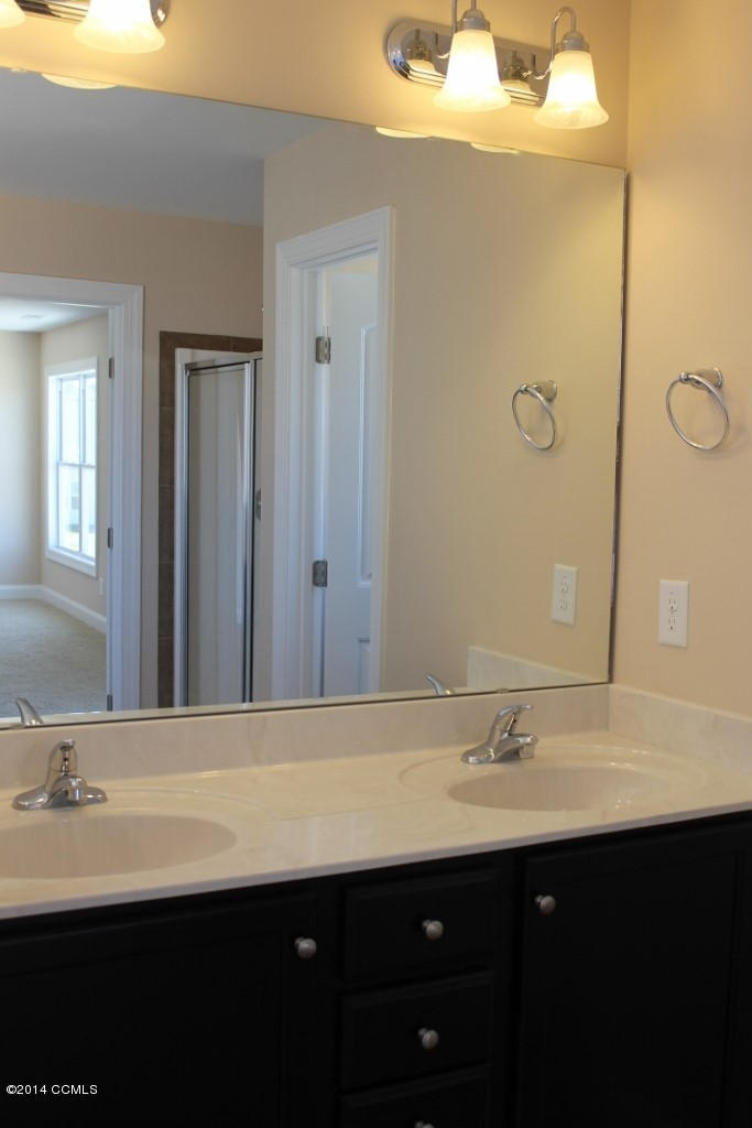 304 Catamaran Road Swansboro, NC 28584 - Photo 26 of 29 IMG_1318 (1024x683)