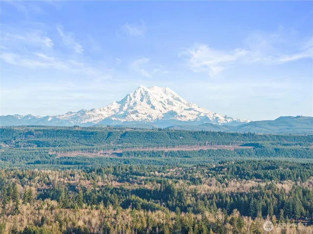 a view of a lake in middle of the town