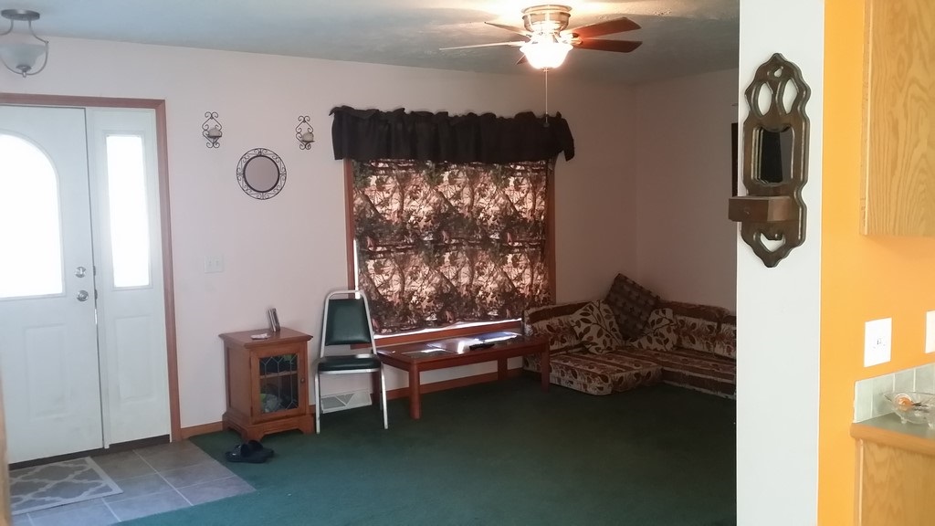 424 Southeast County Line Road Sumner, MI 48889 - Photo 8 of 15 1844073-7.JPG