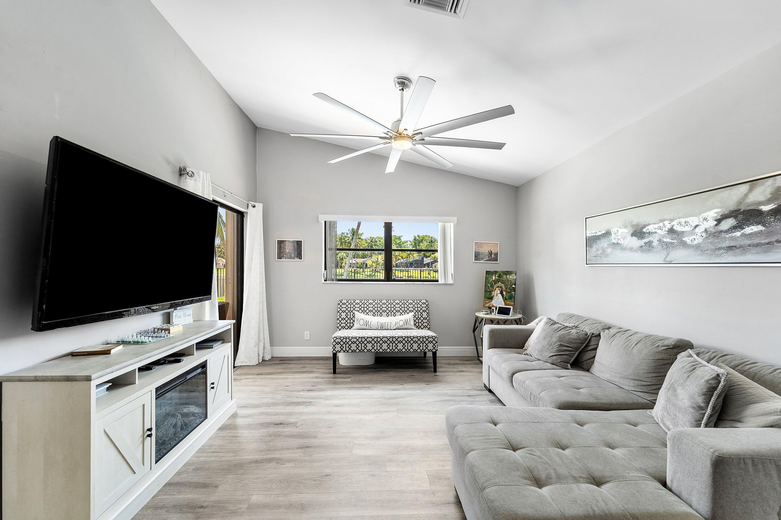 21506 Summertrace Circle Boca Raton, FL 33428 - Photo 9 of 50 007-21506SummertraceCircle-BocaRaton-FL-