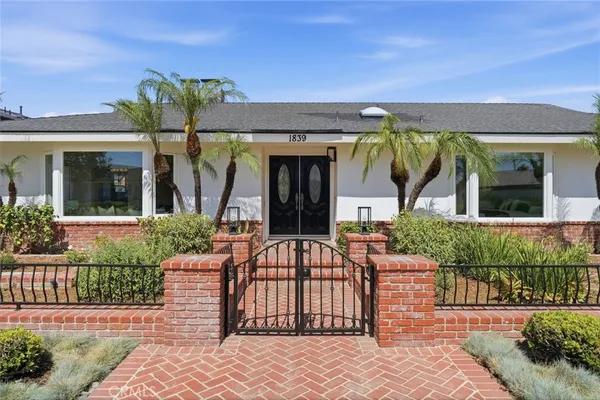 $3,795,000 | 1839 Santiago Drive, Newport Beach, CA 92660