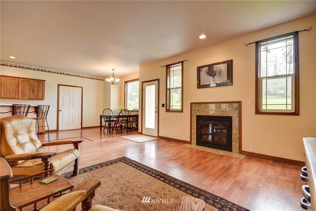 4837 Reindeer Road Freeland, WA 98249 - Photo 5 of 23 Gallery Image 5
