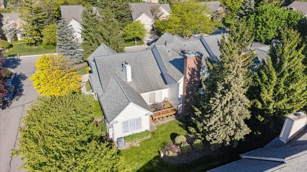 $475,000 | 39828 Village Run Drive, Northville, MI 48168