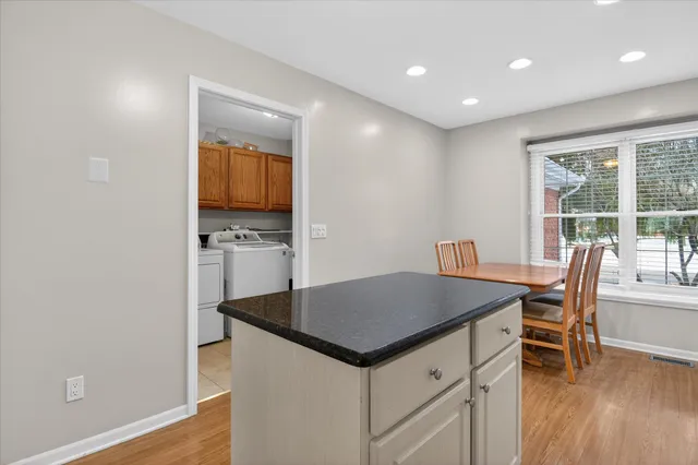 $499,900 | 39828 Village Run Drive, Northville, MI 48168