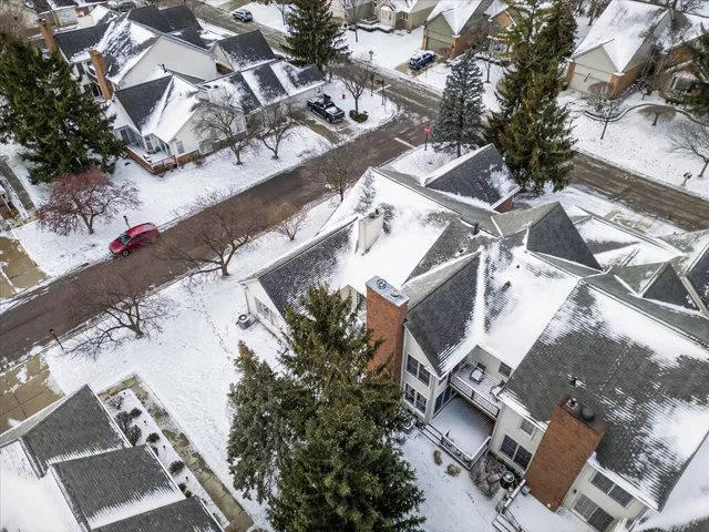 $499,900 | 39828 Village Run Drive, Northville, MI 48168