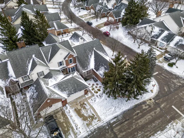 $499,900 | 39828 Village Run Drive, Northville, MI 48168