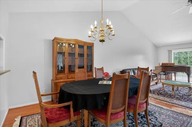 $499,900 | 39828 Village Run Drive, Northville, MI 48168