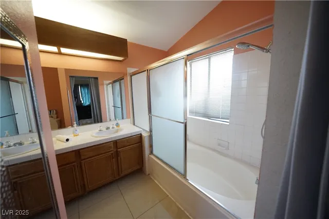 $2,000 | 156 Wynntry Drive, Henderson, NV 89074