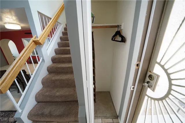 $2,000 | 156 Wynntry Drive, Henderson, NV 89074