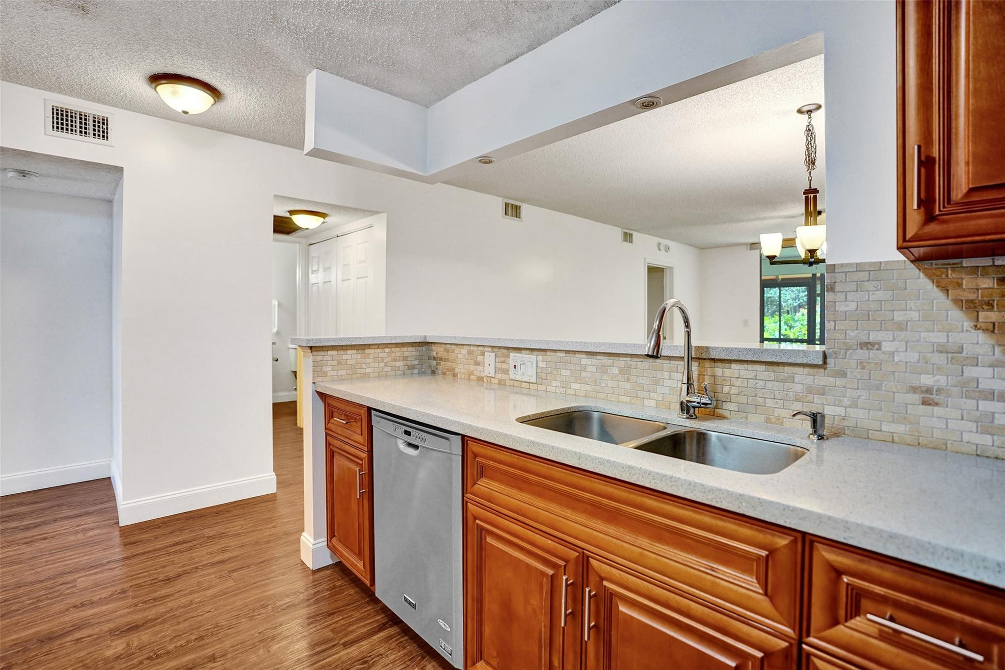 9215 Flynn Circle, Unit 6 Boca Raton, FL 33496 - Photo 6 of 34 Photo 6