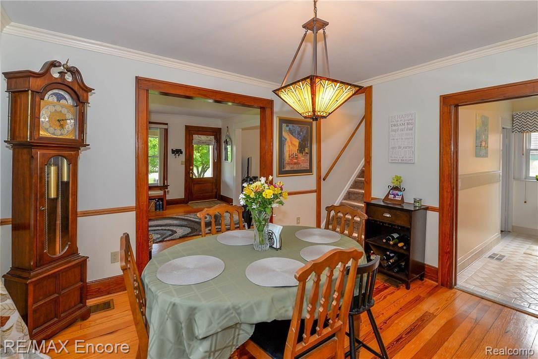 8354 Clinton River Road Sterling Heights, MI 48314 - Photo 18 of 62 33.jpg