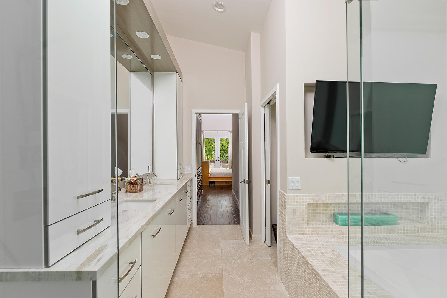 5260 Homeland Road Lake Worth, FL 33449 - Photo 15 of 33 27_Masterbath_2 copy