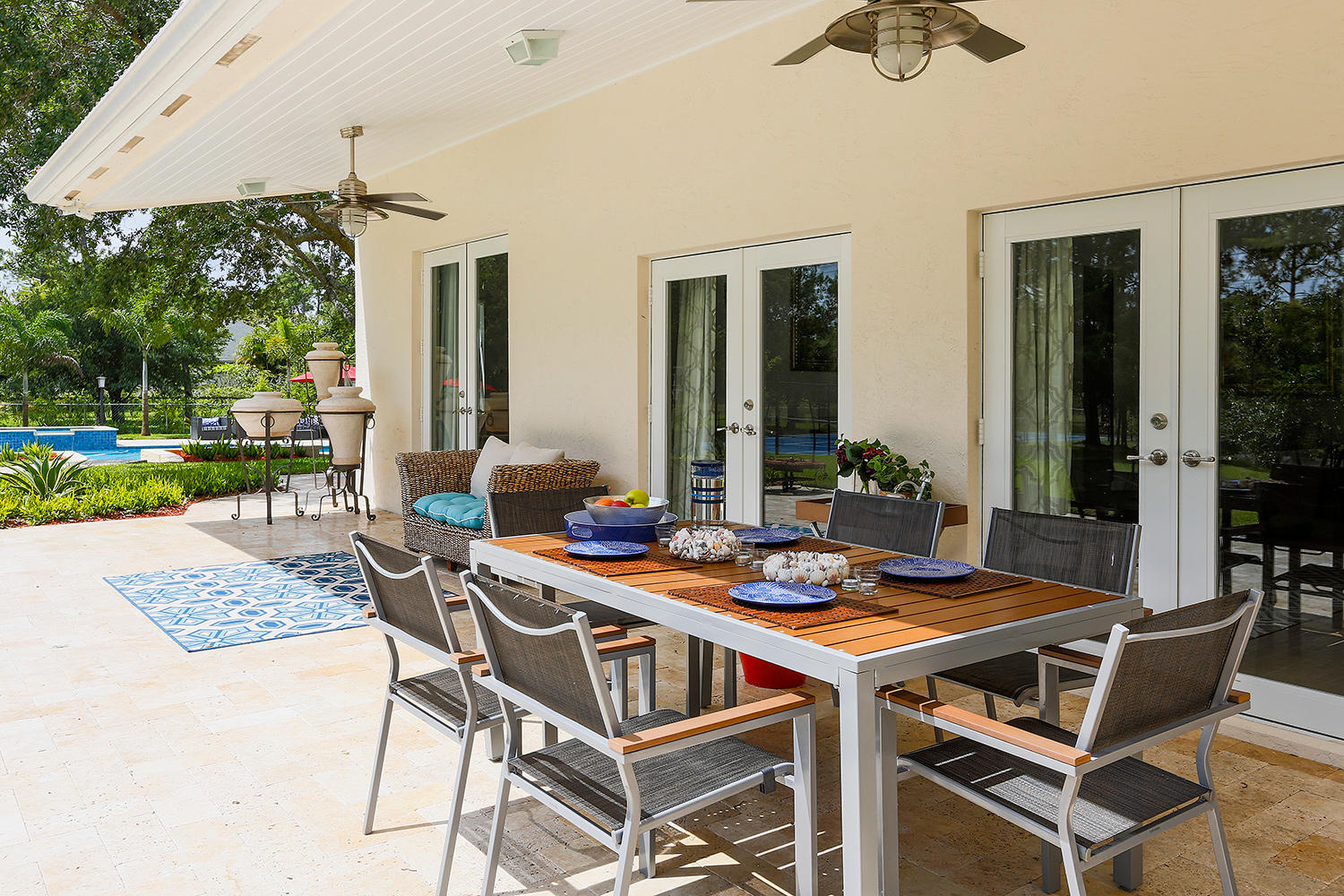 5260 Homeland Road Lake Worth, FL 33449 - Photo 19 of 33 34_OutdoorDining1 copy