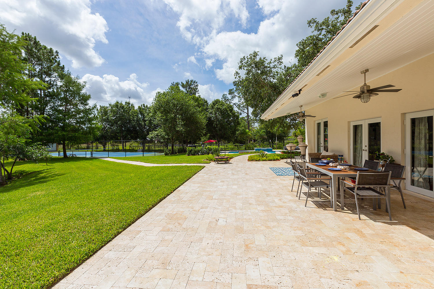 5260 Homeland Road Lake Worth, FL 33449 - Photo 21 of 33 12_BackExterior1 copy