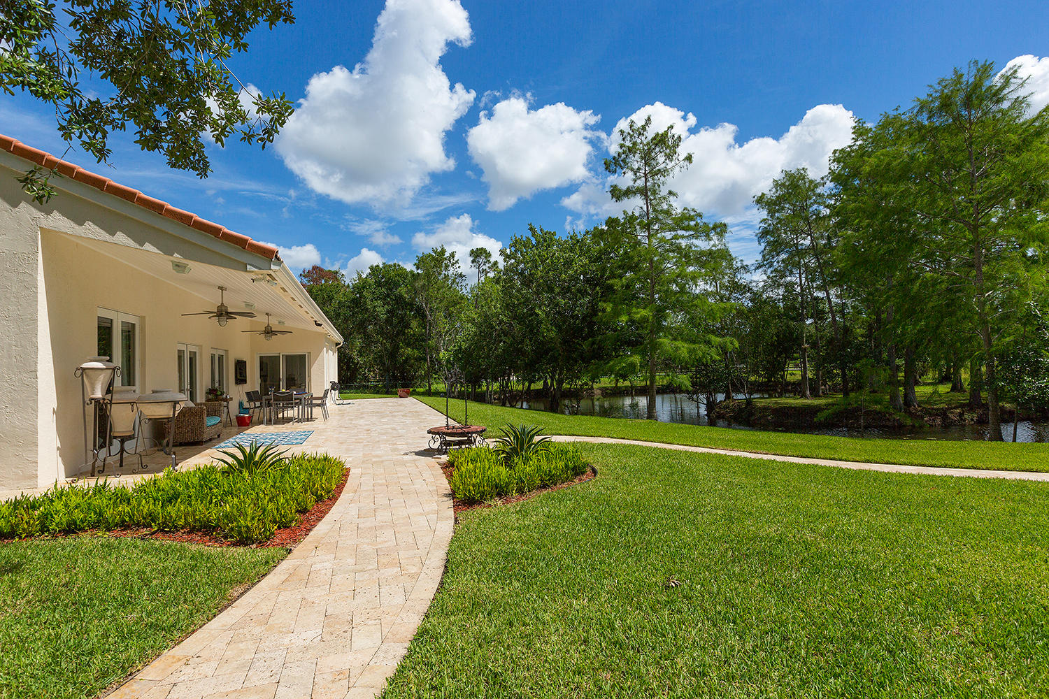 5260 Homeland Road Lake Worth, FL 33449 - Photo 23 of 33 37_PatioArea1 copy