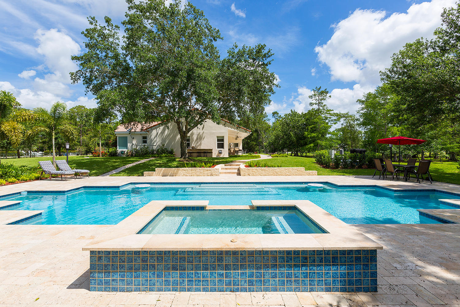 5260 Homeland Road Lake Worth, FL 33449 - Photo 27 of 33 01_FromJacuzzi-2 copy