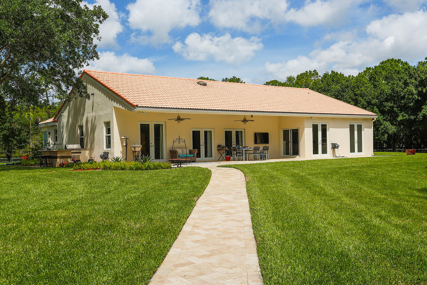 5260 Homeland Road Lake Worth, FL 33449 - Photo 32 of 33 36_BackExterior2 copy