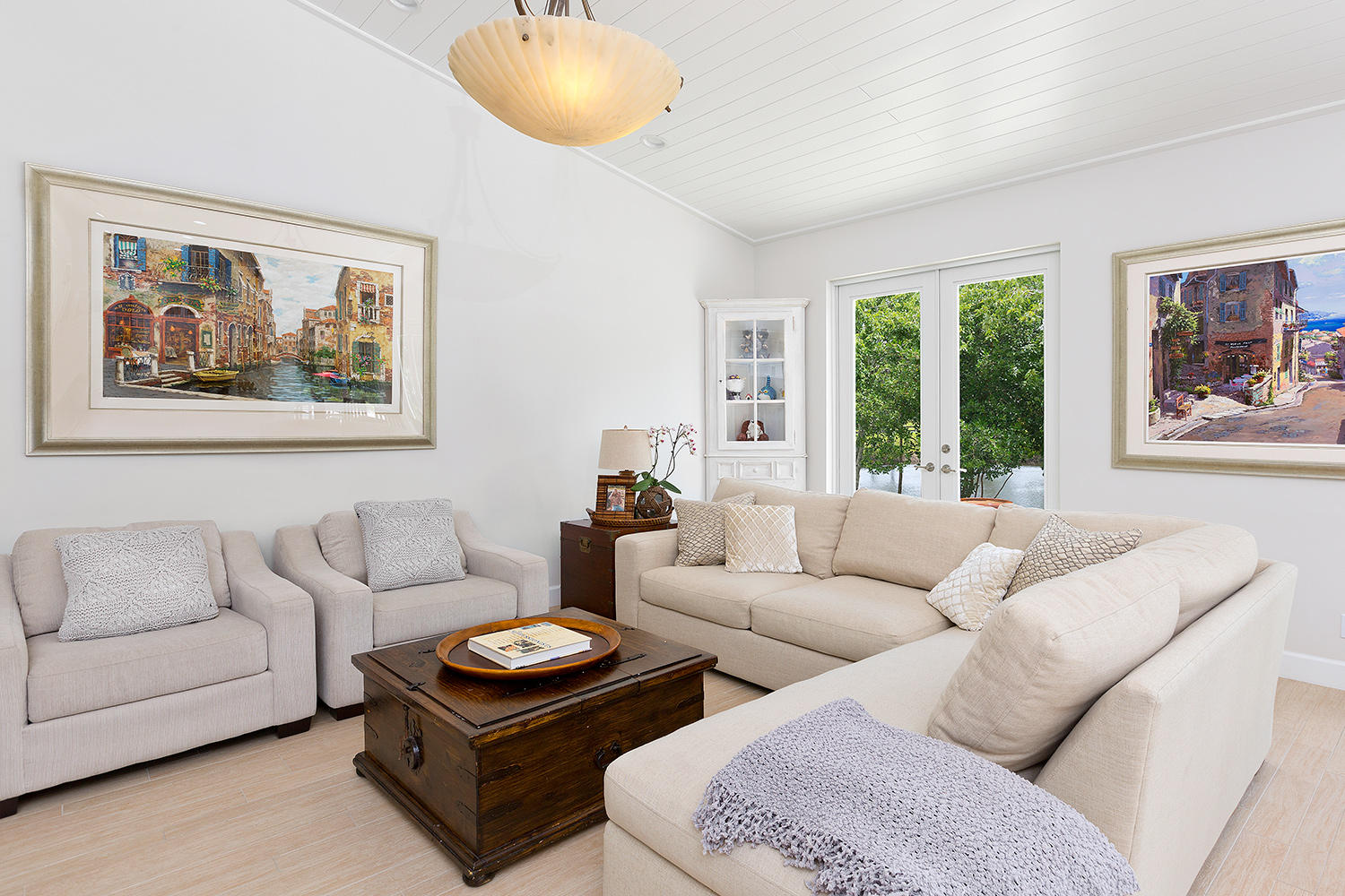 5260 Homeland Road Lake Worth, FL 33449 - Photo 5 of 33 20_Livingroom_Detail copy