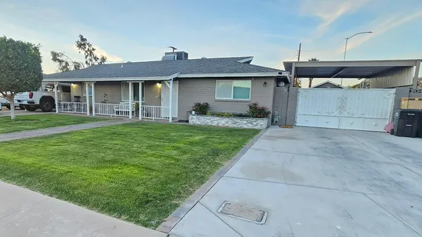 $2,900 | 1424 West 6th Place, Mesa, AZ 85201