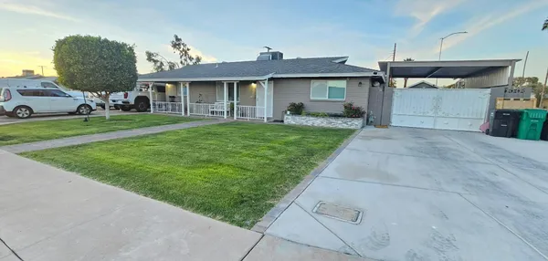 $2,900 | 1424 West 6th Place, Mesa, AZ 85201