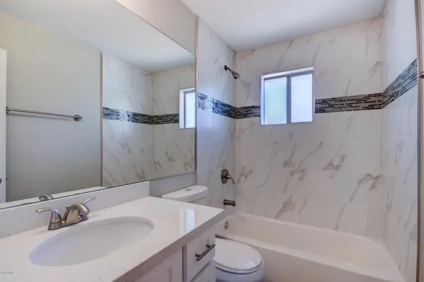 $2,900 | 1424 West 6th Place, Mesa, AZ 85201