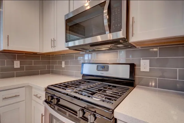 $2,900 | 1424 West 6th Place, Mesa, AZ 85201