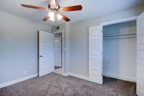 $2,900 | 1424 West 6th Place, Mesa, AZ 85201