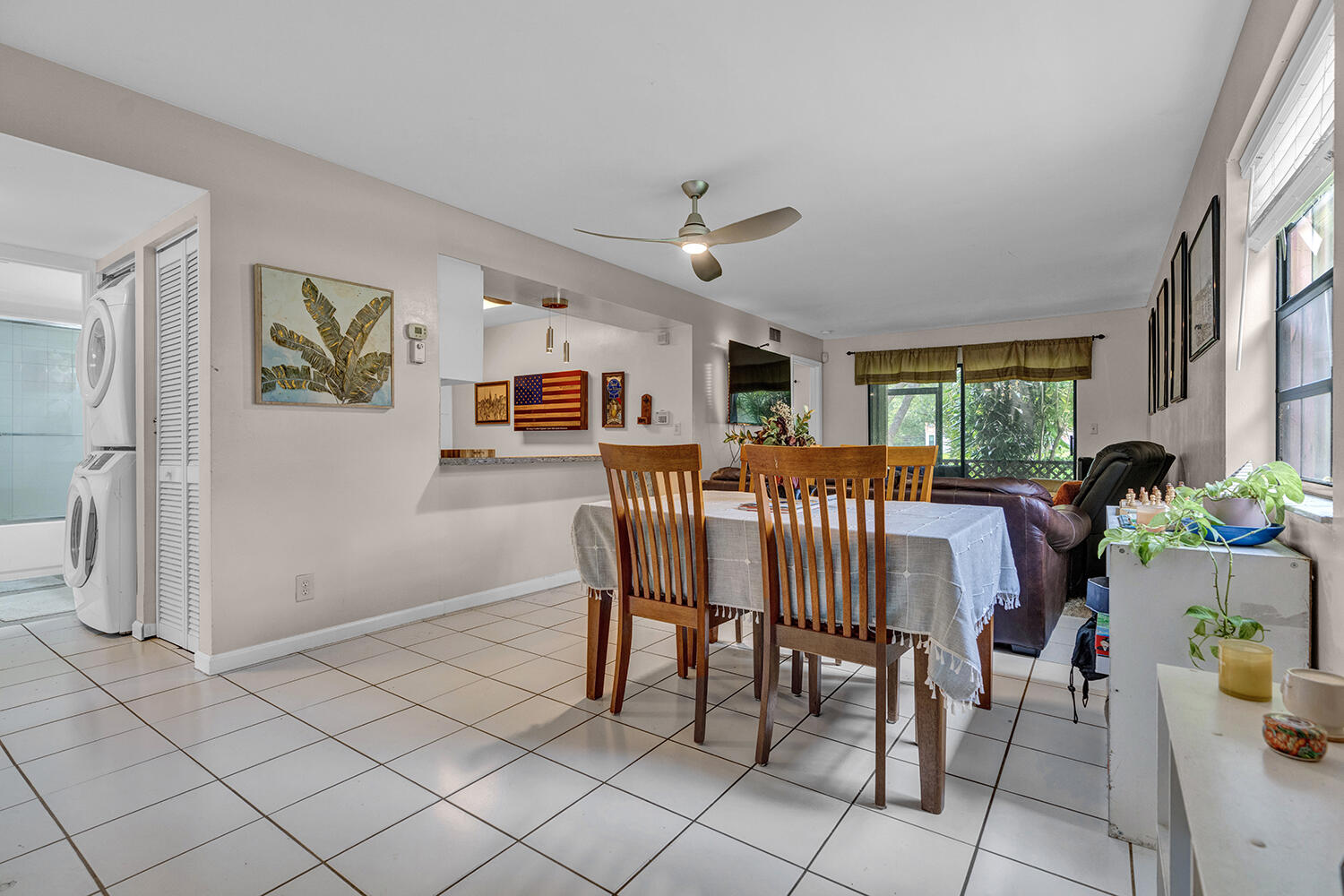 3191 Leewood Terrace, Unit L138 Boca Raton, FL 33431 - Photo 3 of 46 Dinning Space